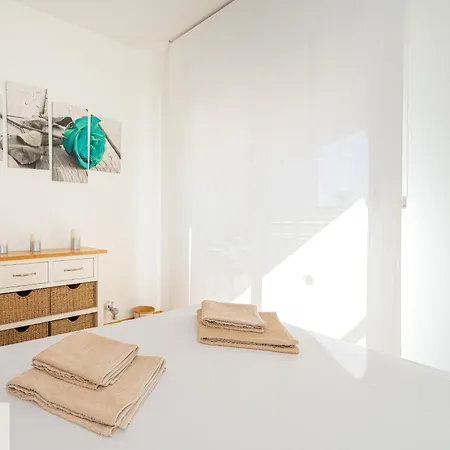 Luxury 2 Bed 2 Bath With Pool إل كامبيلو